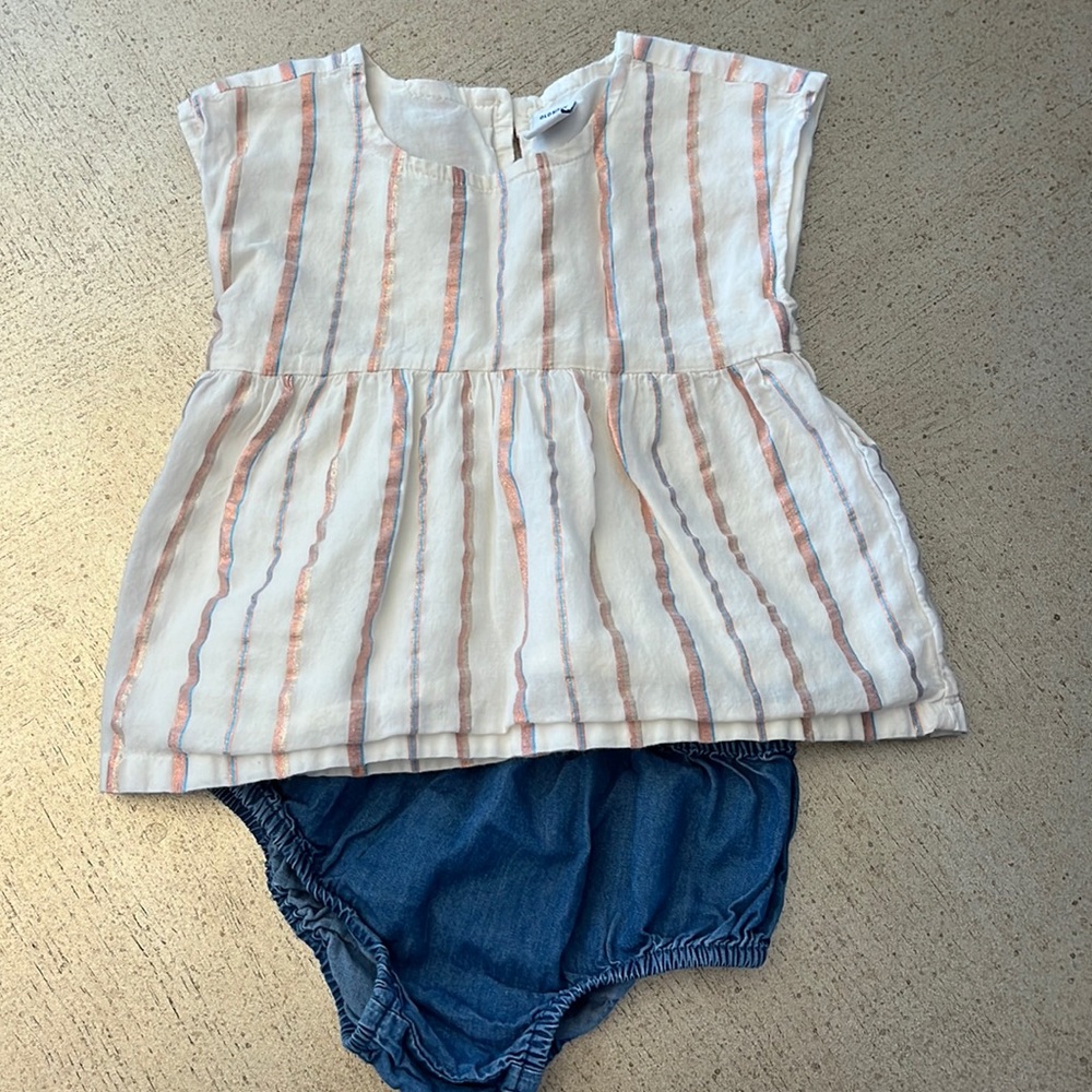SOLD Old Navy Set